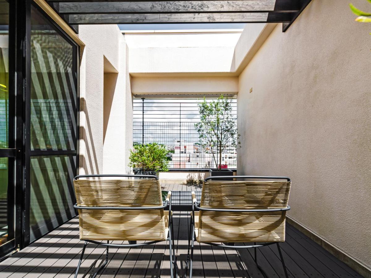 Hotel Azat Naha Exteriér fotografie