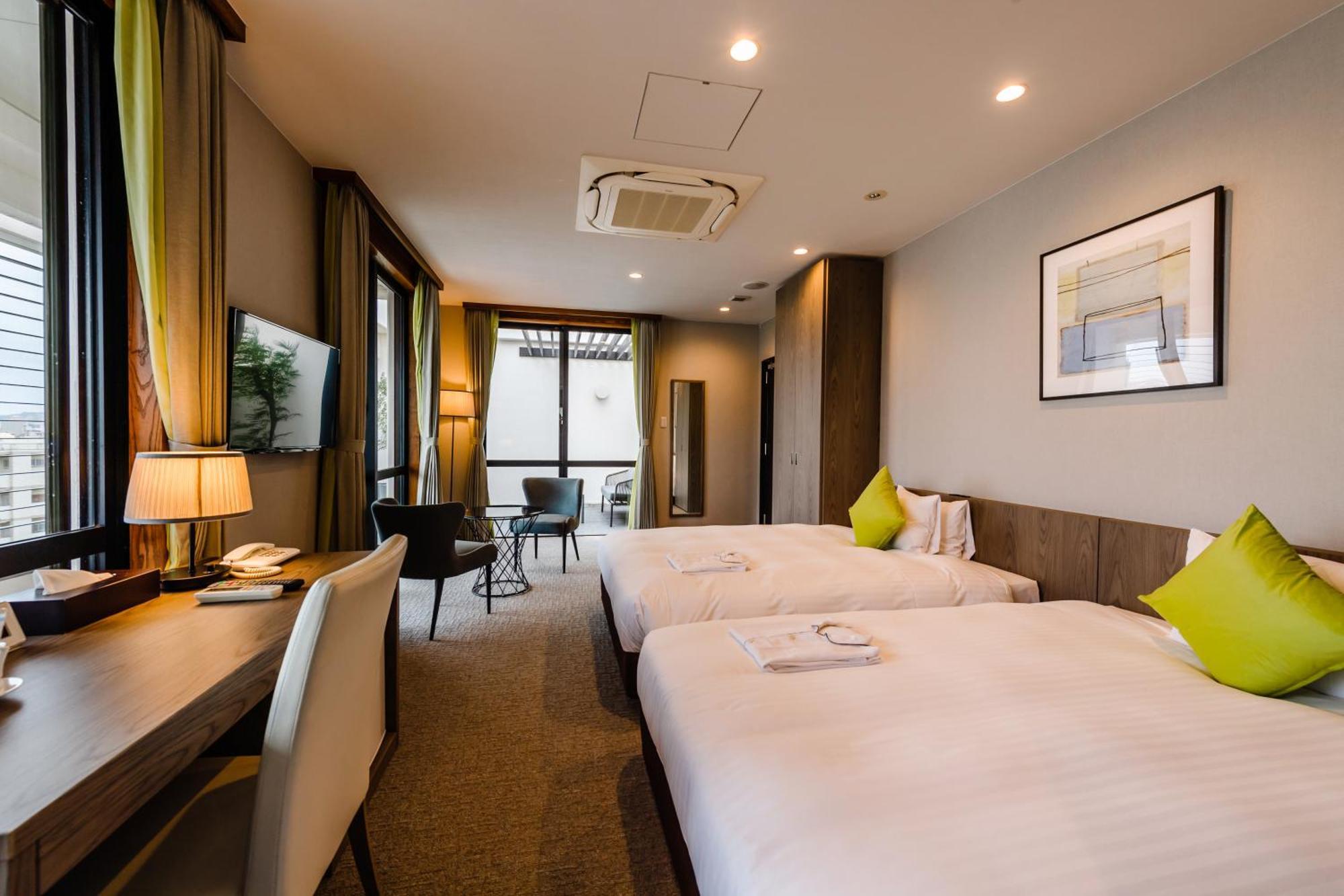 Hotel Azat Naha Exteriér fotografie
